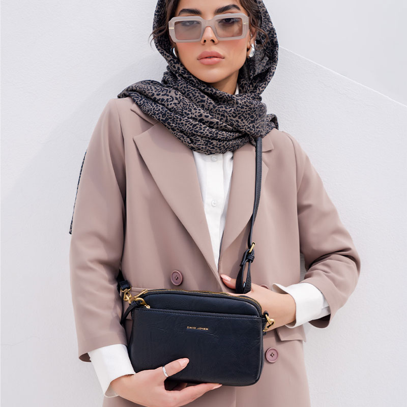 کیف کراس بادی زنانه دیویدجونز مدل cm6821