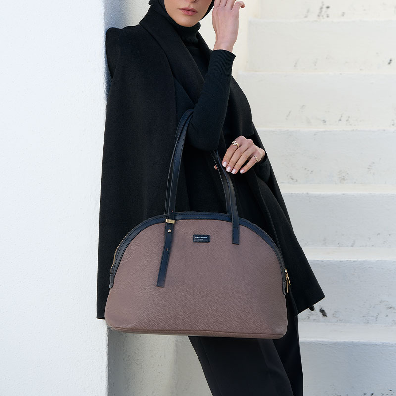 کیف دوشی زنانه دیویدجونز مدل cm6744 Brown