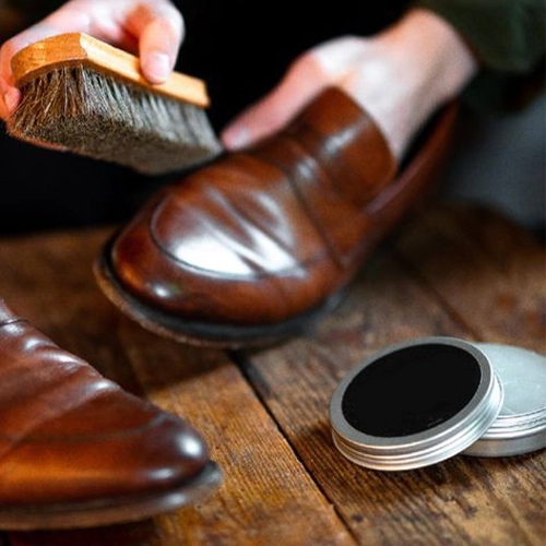 مراقبت از کفش چرم