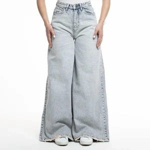 شلوارجین زنانه مدل CL3206 فول بگ Breeze of serenity